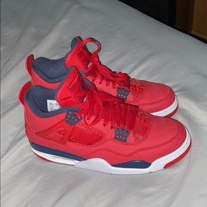 Jordan retro 4 size 10.5